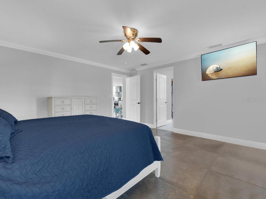 HARBOR CLUB - Residential