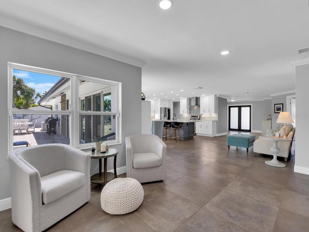 HARBOR CLUB - Residential