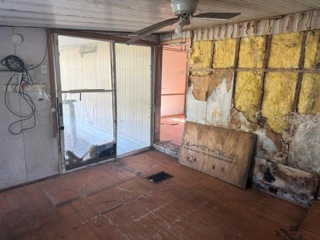 MERRIN ACRES - Residential