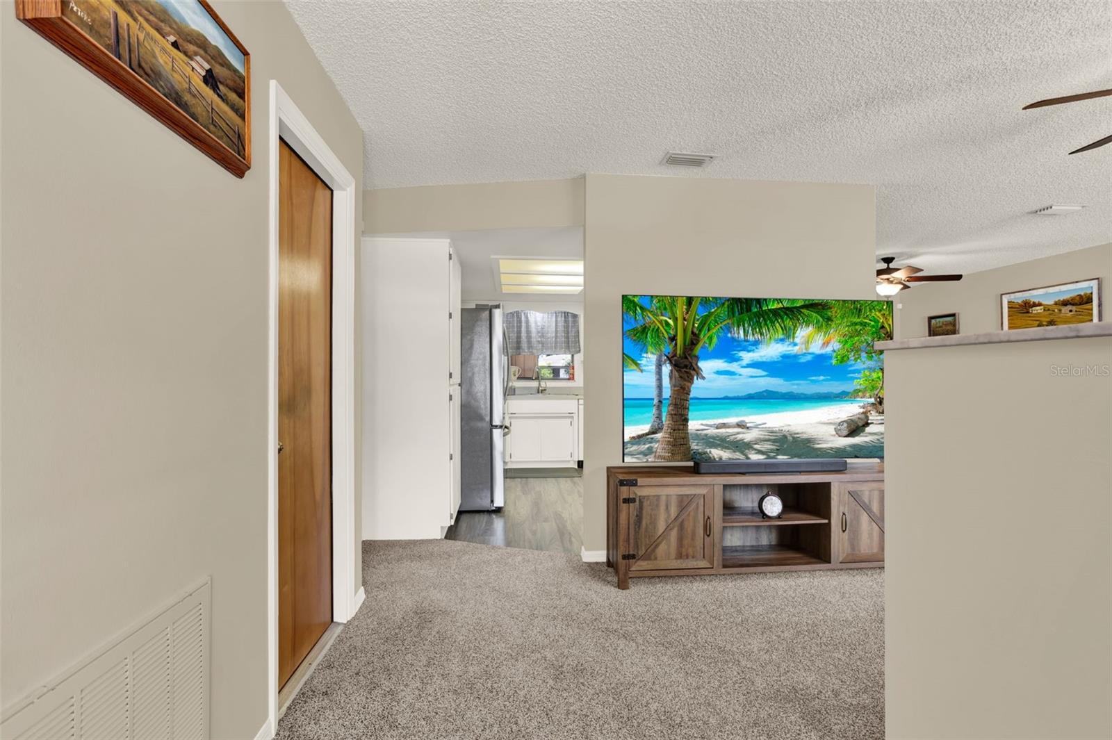 409 JUMPER DRIVE S