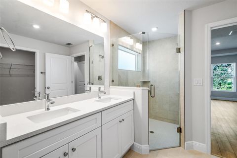 Tiny photo for 5435 SE 91st Street, Ocala, FL 34480 (MLS # V4946432)