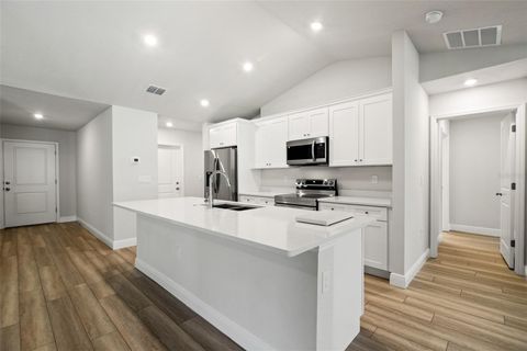 Tiny photo for 5435 SE 91st Street, Ocala, FL 34480 (MLS # V4946432)