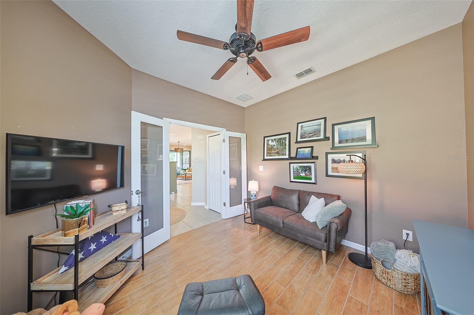 SOUTHSHORE FALLS PH 2 - Residential