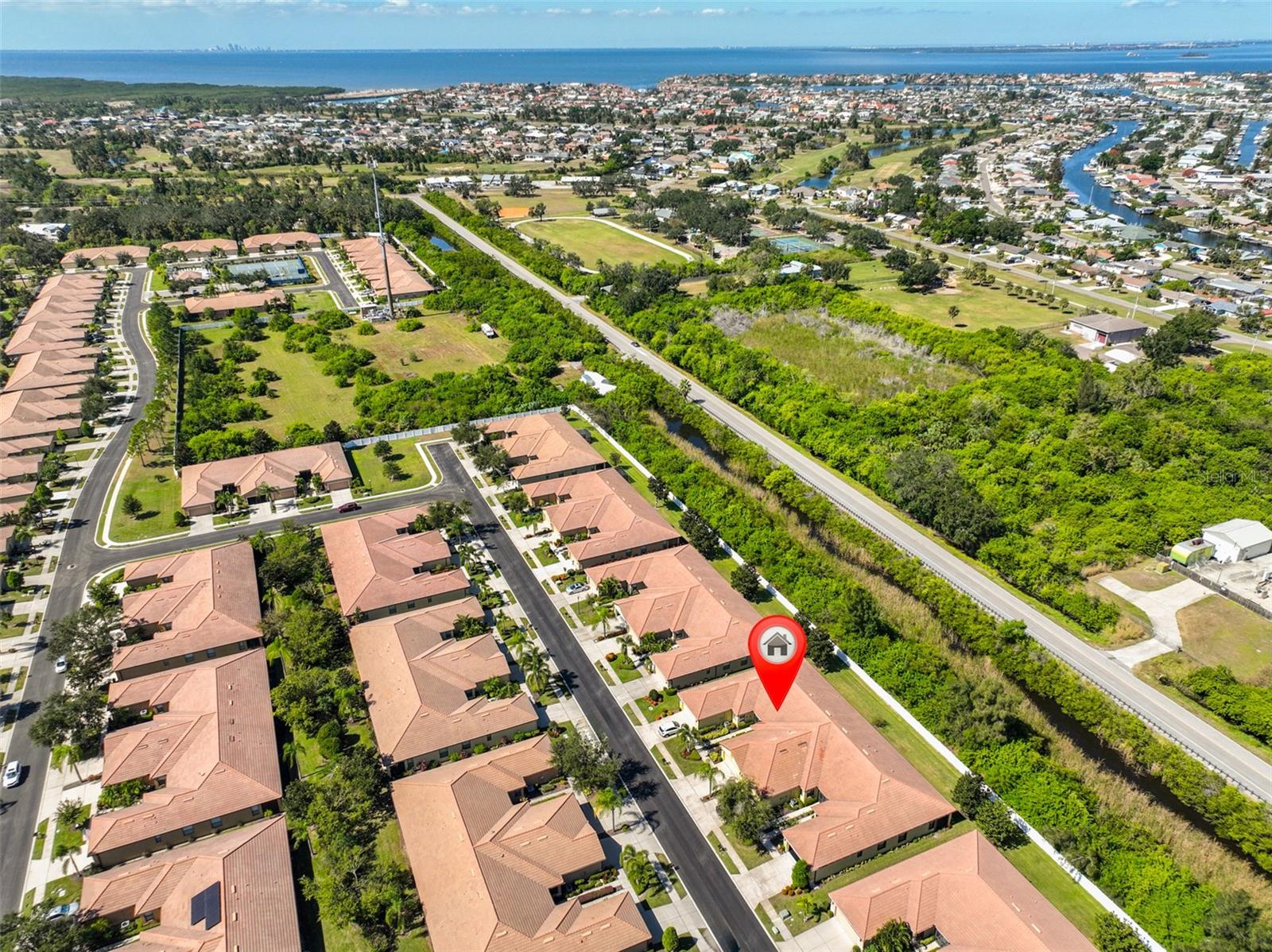 SOUTHSHORE FALLS PH 2 - Residential