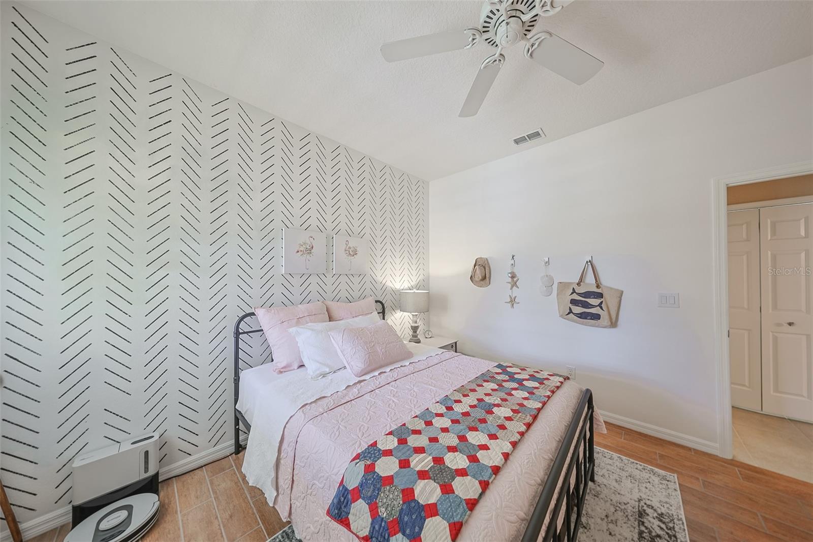 SOUTHSHORE FALLS PH 2 - Residential