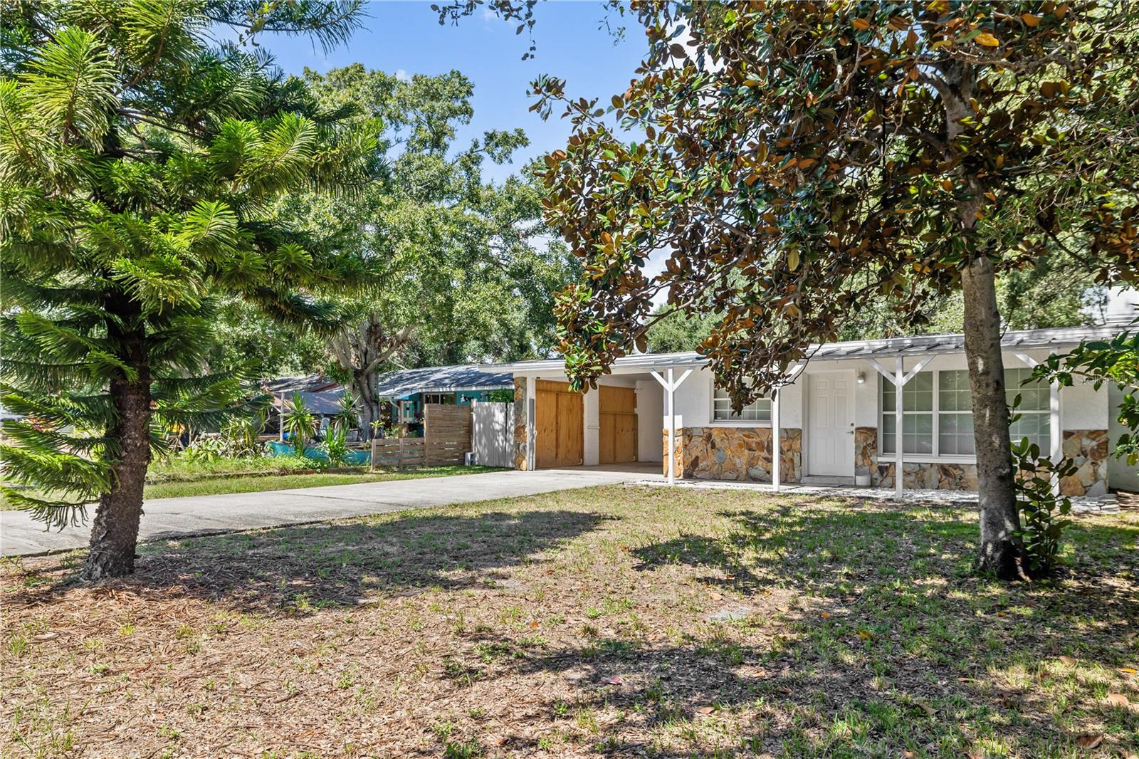 SUNSET LANE 1ST ADD - Residential