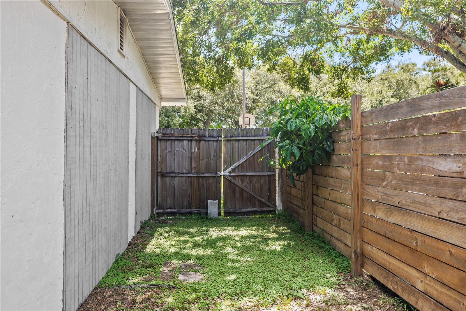 SUNSET LANE 1ST ADD - Residential