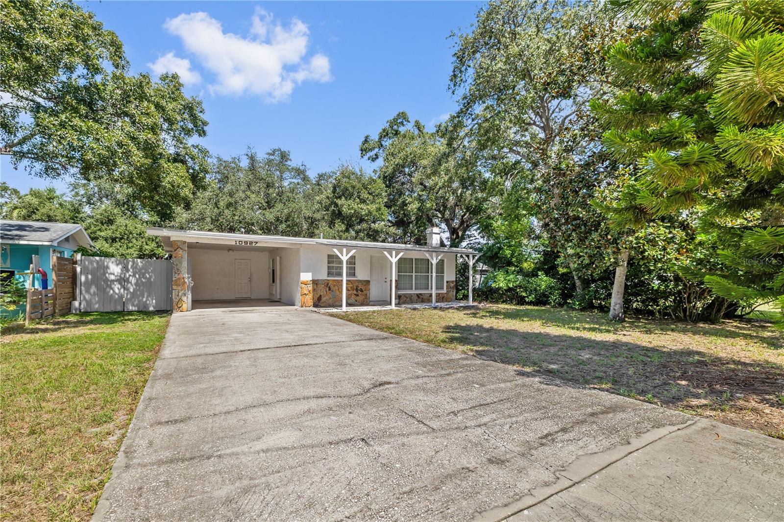 SUNSET LANE 1ST ADD - Residential