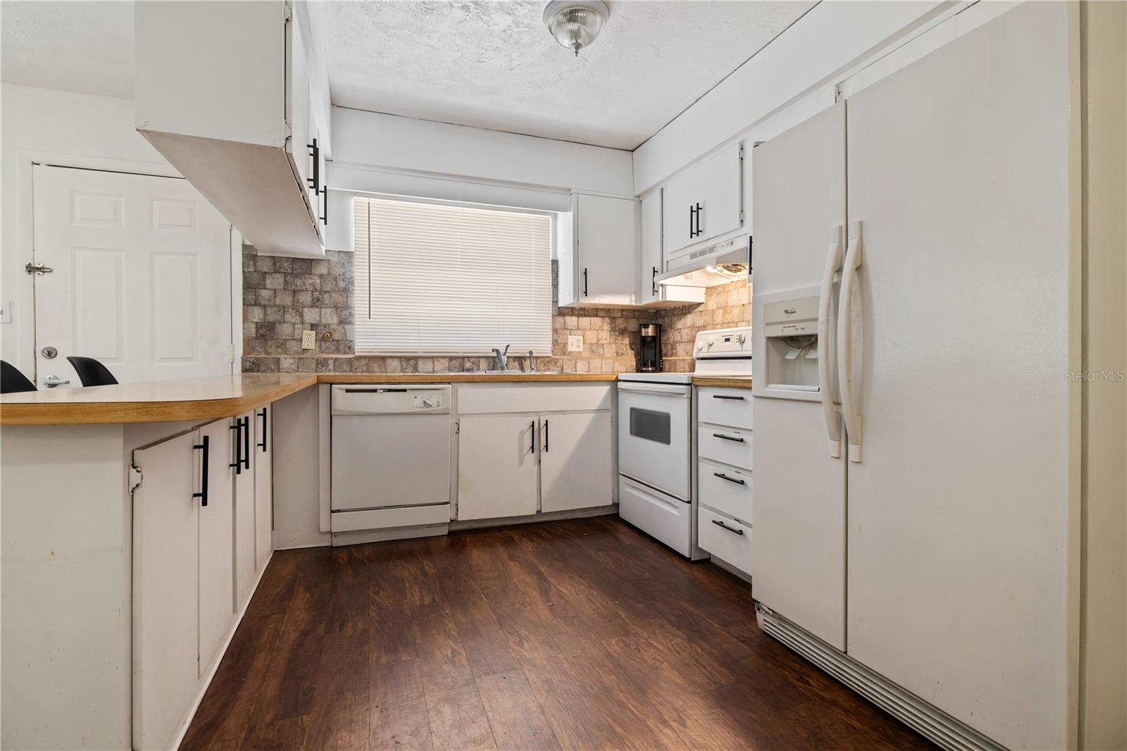 SUNSET LANE 1ST ADD - Residential