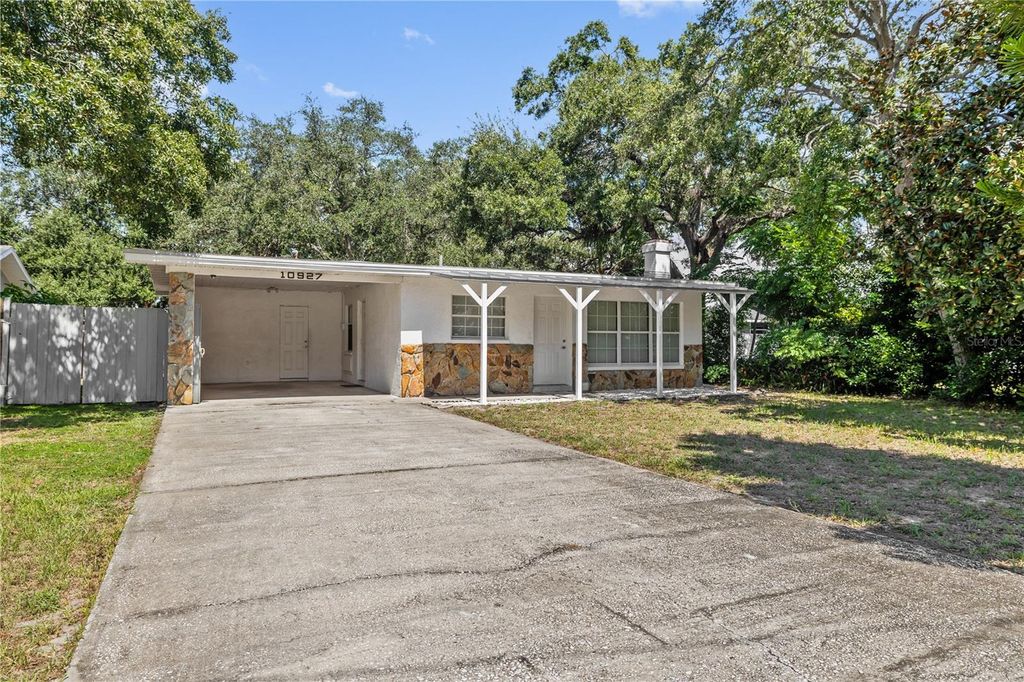 Photo of 10927 72nd Avenue, Seminole, FL 33772 (MLS # TB8431875)