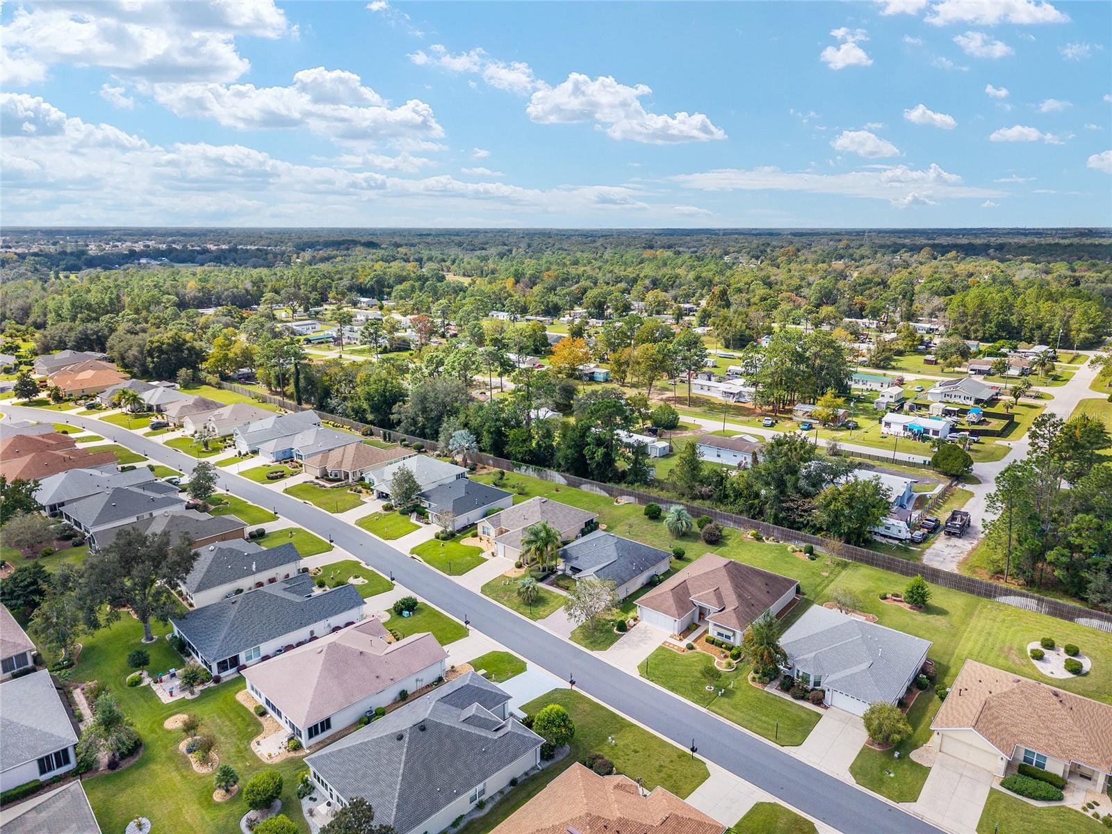 SPRUCE CREEK GOLF & COUNTRY CLUB - Residential