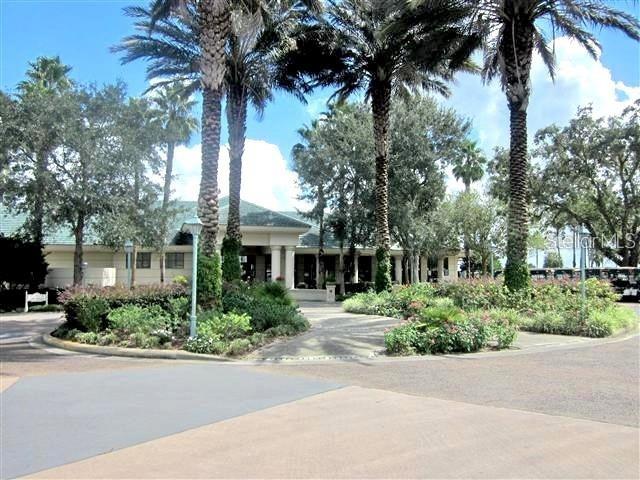 SPRUCE CREEK GOLF & COUNTRY CLUB - Residential