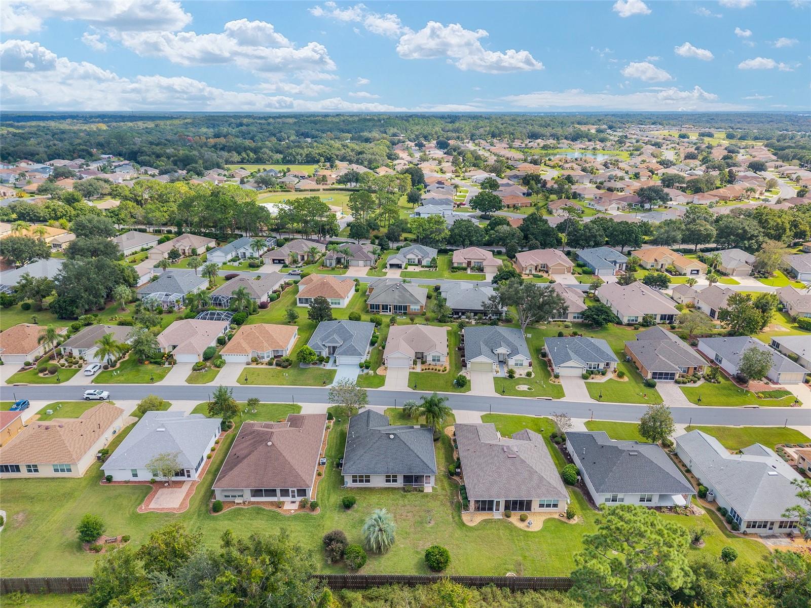 SPRUCE CREEK GOLF & COUNTRY CLUB - Residential