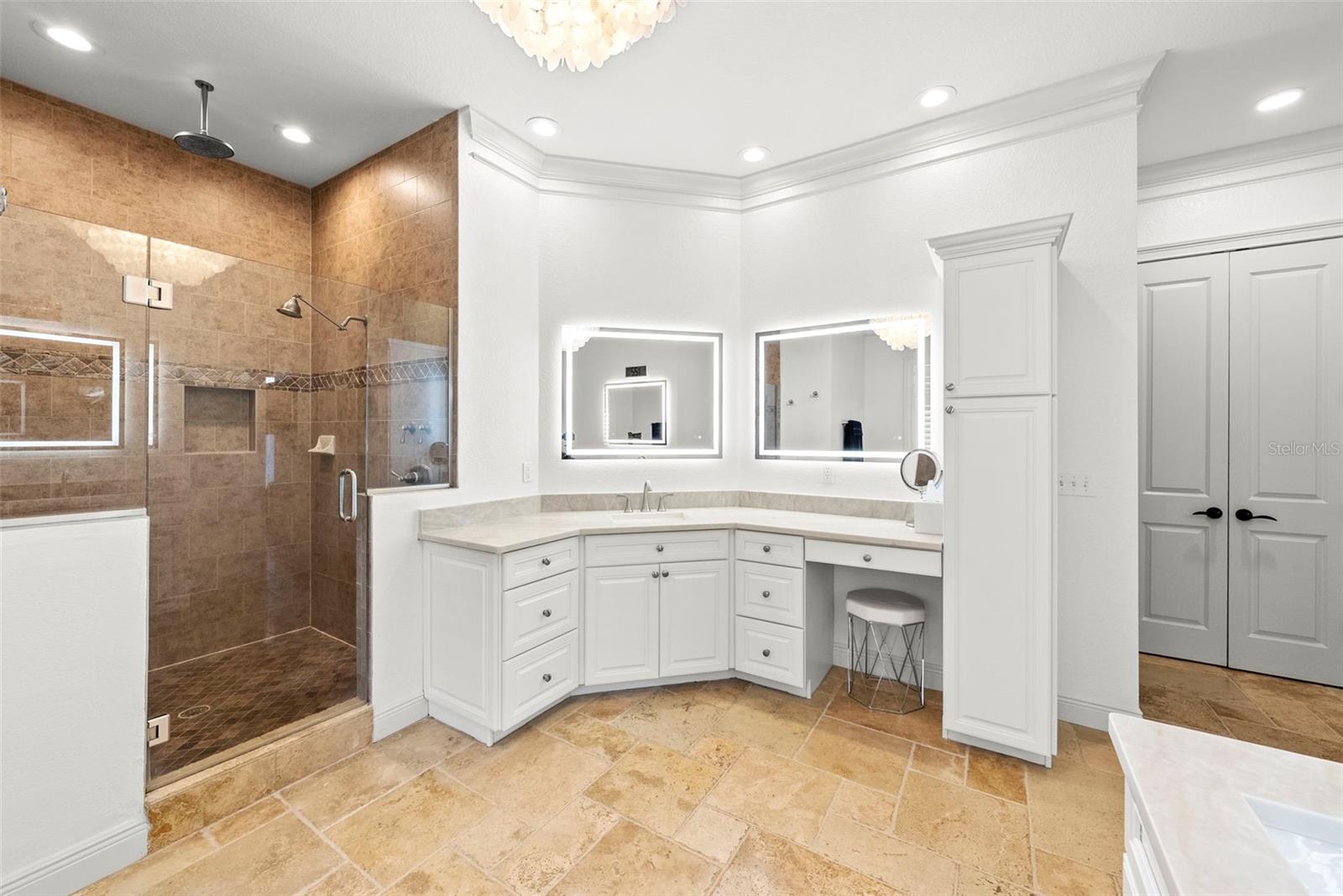 VENETIAN ISLES - Residential