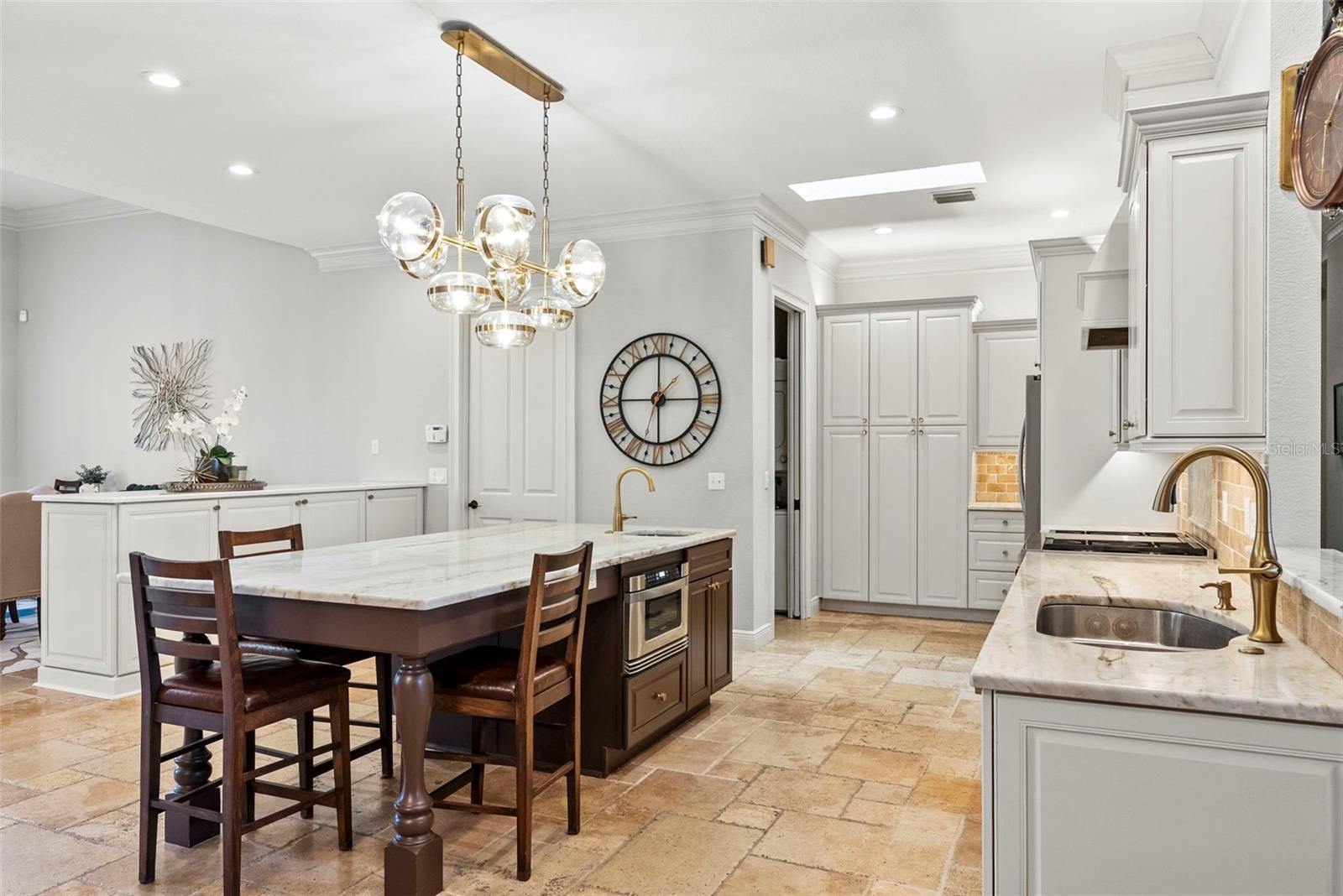 VENETIAN ISLES - Residential