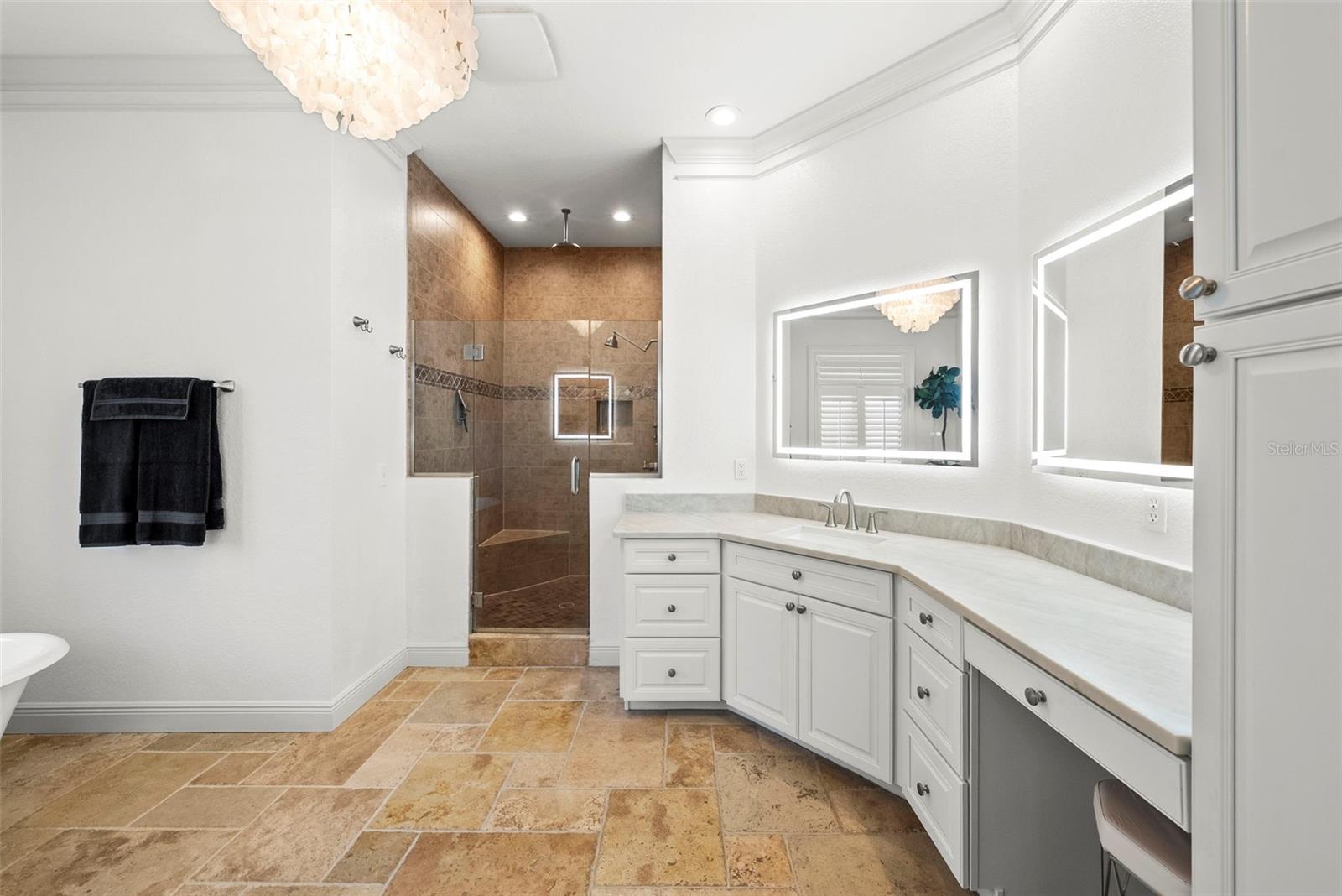 VENETIAN ISLES - Residential