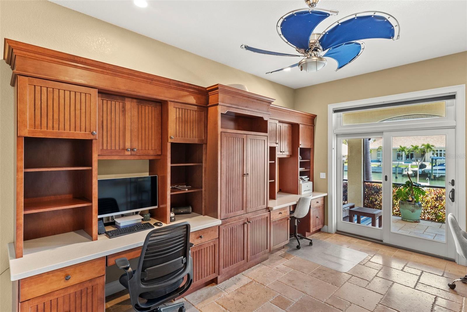 VENETIAN ISLES - Residential