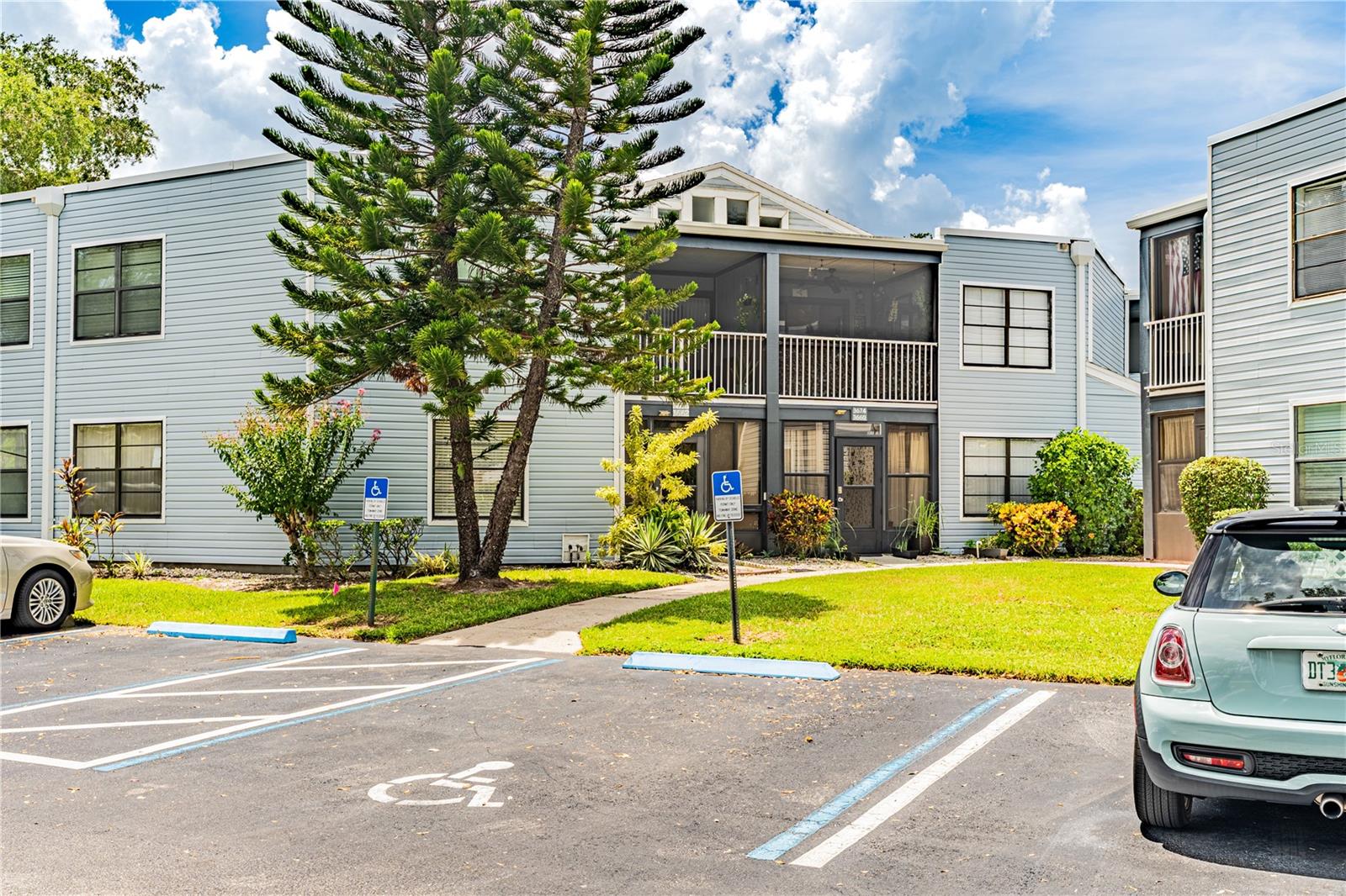 Beautiful First-Floor Condo in a Resort-Style Gated Golf Community!
This stunning condo showcases modern upgrades throughout, including espresso shaker cabinets, granite countertops, a stainless steel drop-in sink, stylish backsplash, stainless steel appliances, upgraded light fixtures, and ceiling fans. Interior highlights include knockdown ceilings, a beautifully tiled shower with decorative niche and mosaic accents, and a water-saving dual flush toilet. The oversized master bedroom features espresso laminate flooring and 5” baseboards. Enjoy the enclosed glass porch (8’x10’), perfect for a home office, reading nook, or personal workout space.
Nestled in a manned, gated community, residents enjoy resort-style amenities including a championship golf course with driving range, clubhouse with restaurant, Olympic-size pool, pro shop, fitness center, library, tennis and basketball courts, playground, and scenic walking paths.
A must-see home in a vibrant, beautifully landscaped community!