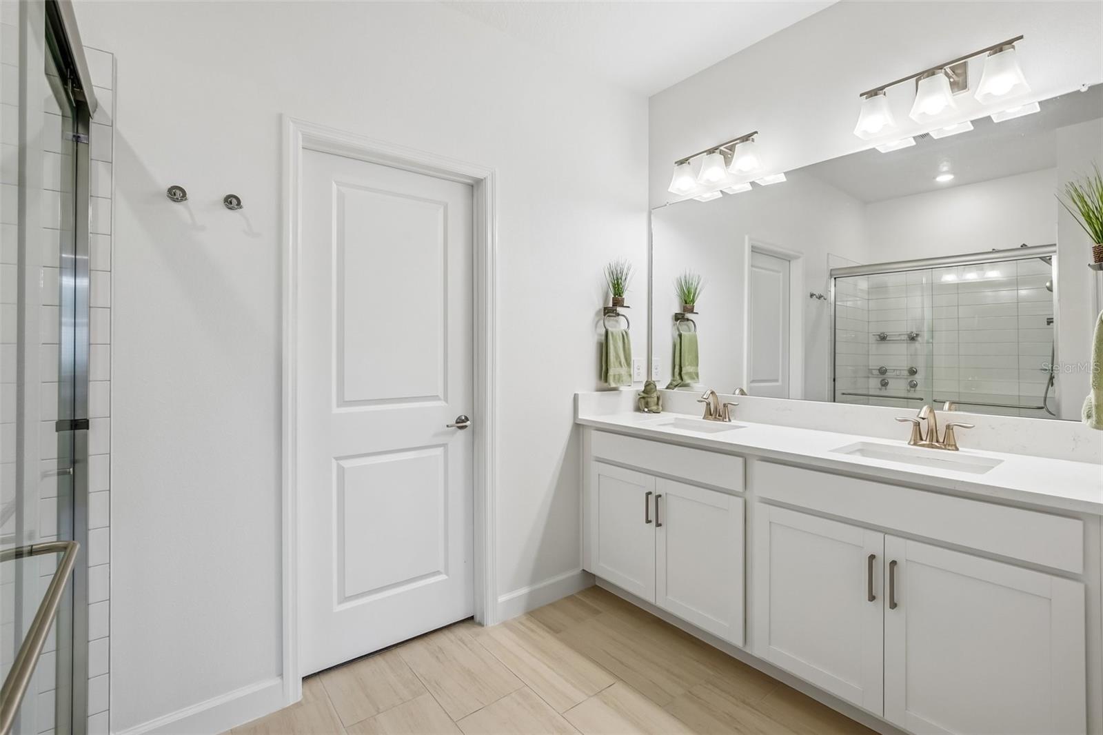 PROSPERITY LAKES PH II - Residential
