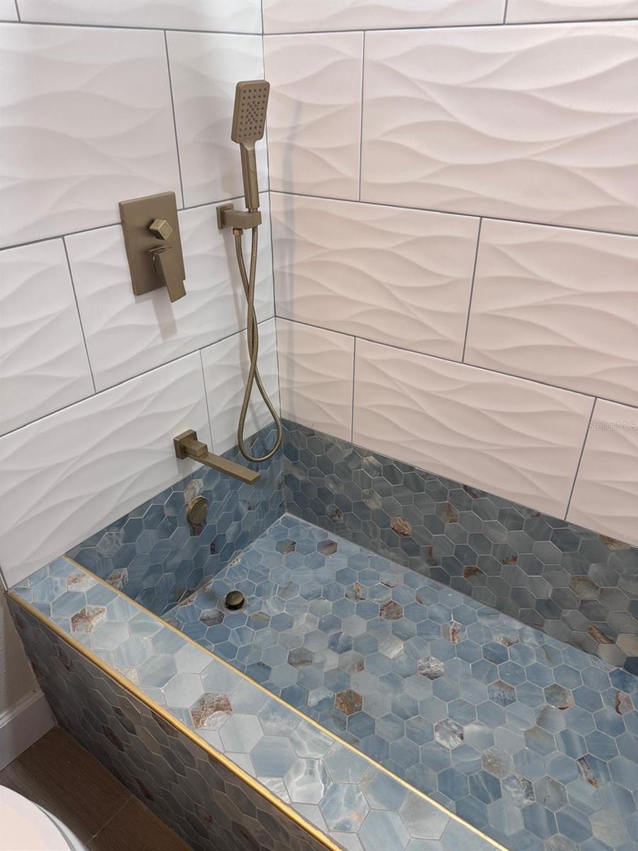 TUSKA RIDGE UNIT 6 - Residential