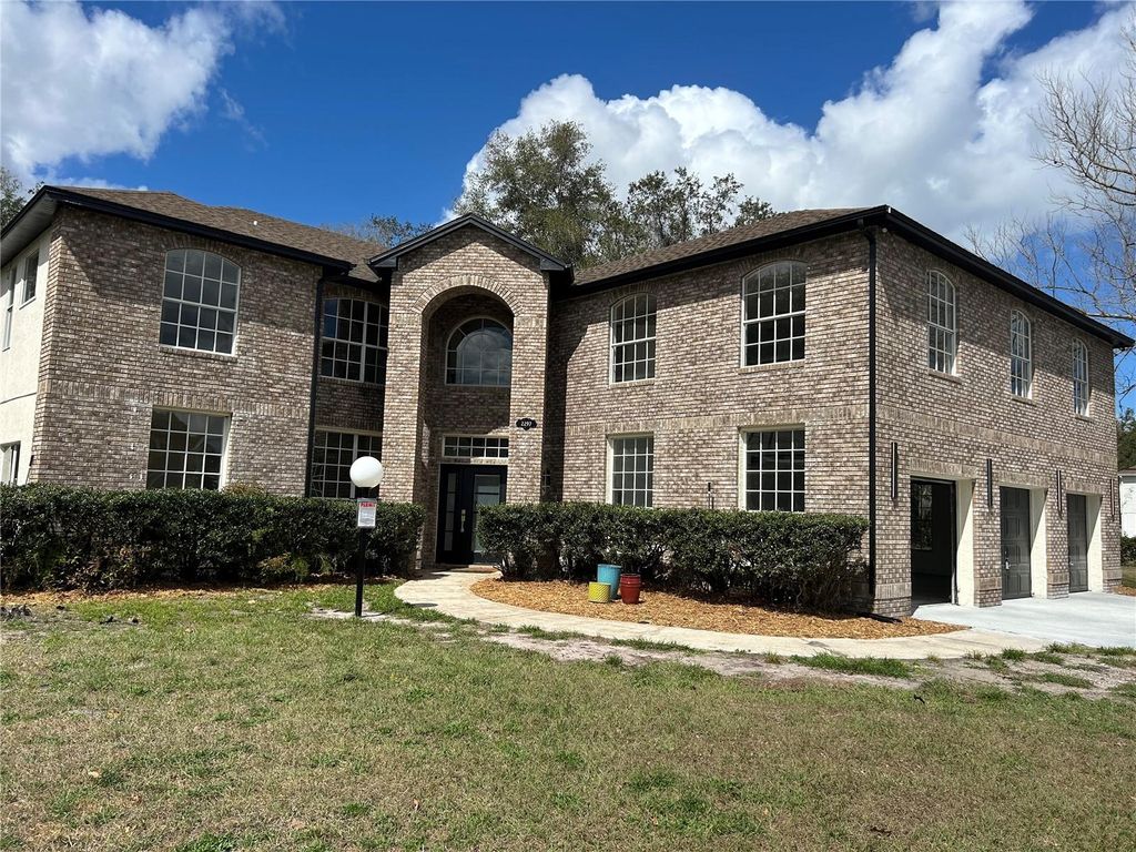 Photo of 2297 Blossomwood Drive, Oviedo, FL 32765 (MLS # O6377297)