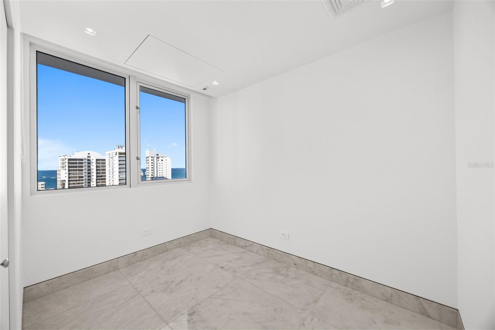 CONDADO BEACH - Residential