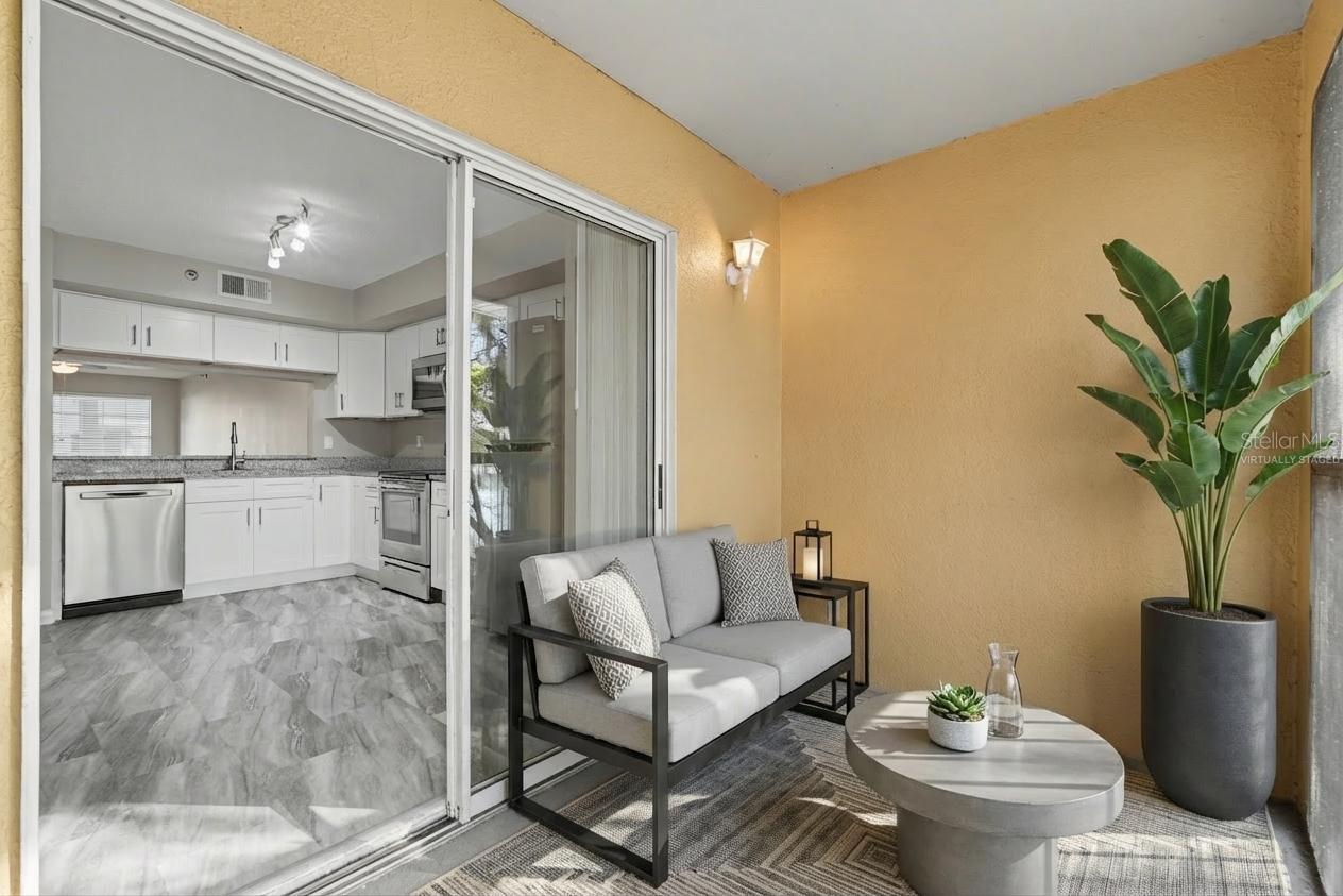 WATERSIDE CONDO III - Residential