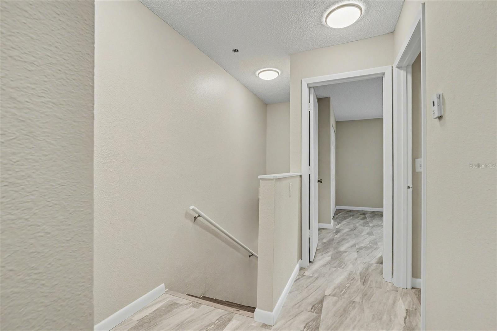 WATERSIDE CONDO III - Residential