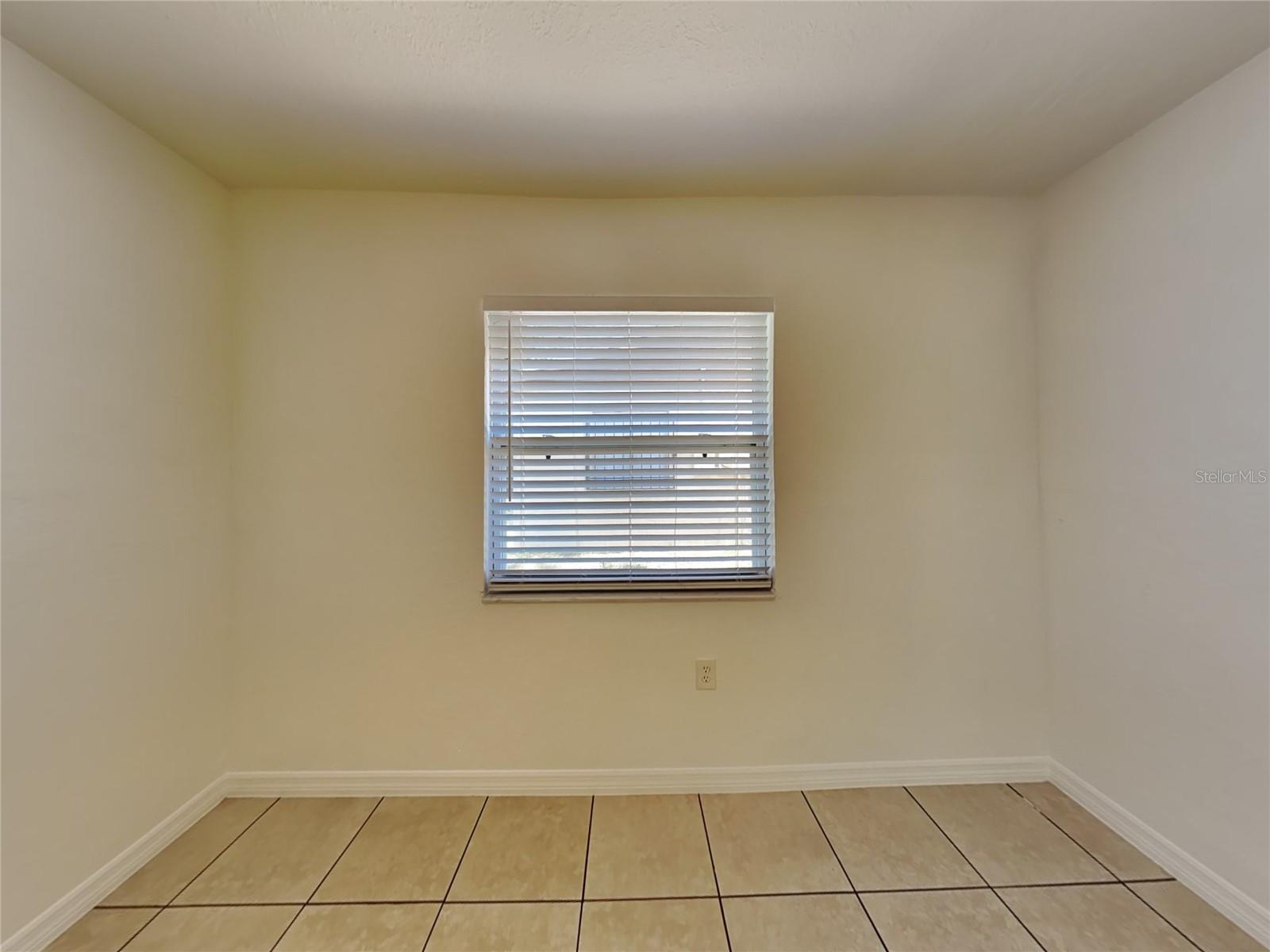 WILLOWS SEC 03 - Residential Lease