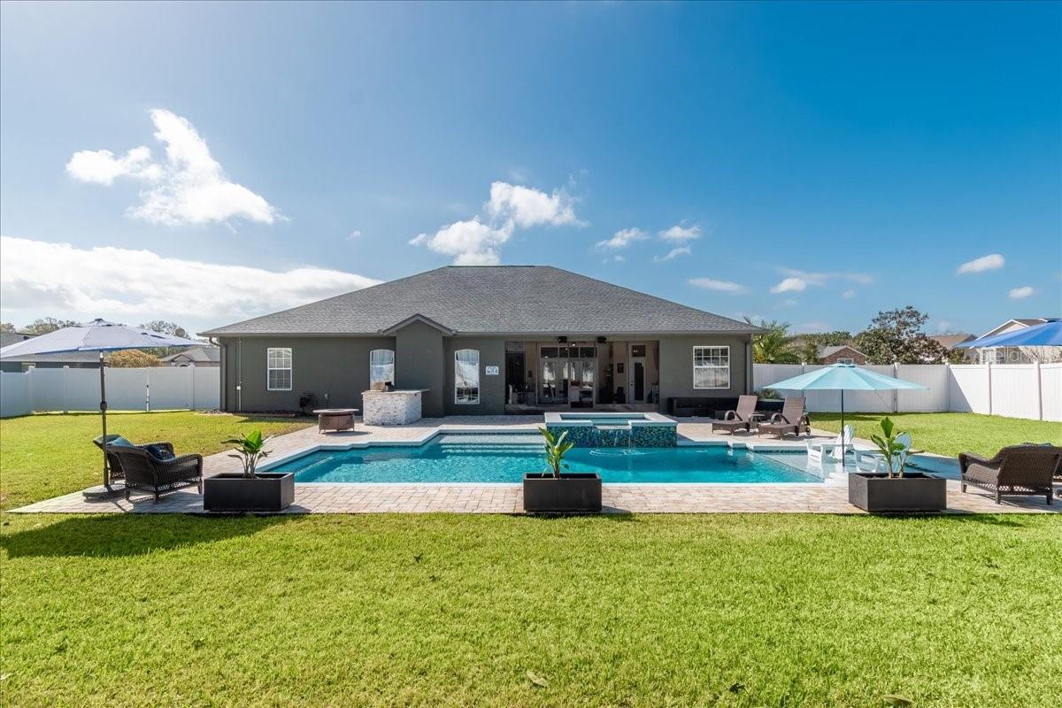 DEER PATH ESTATE - Residential