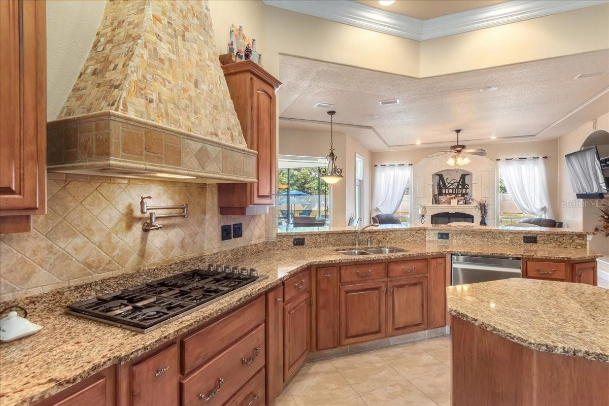 DEER PATH ESTATE - Residential