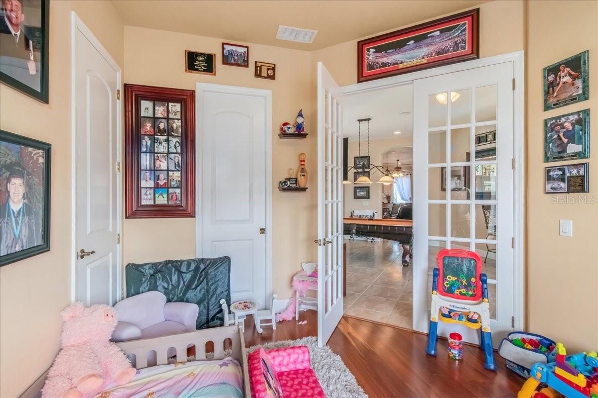 DEER PATH ESTATE - Residential