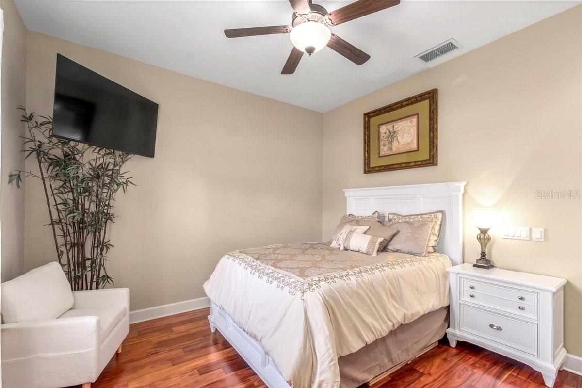 DEER PATH ESTATE - Residential