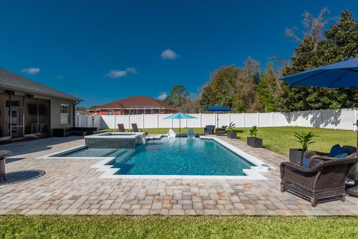 DEER PATH ESTATE - Residential