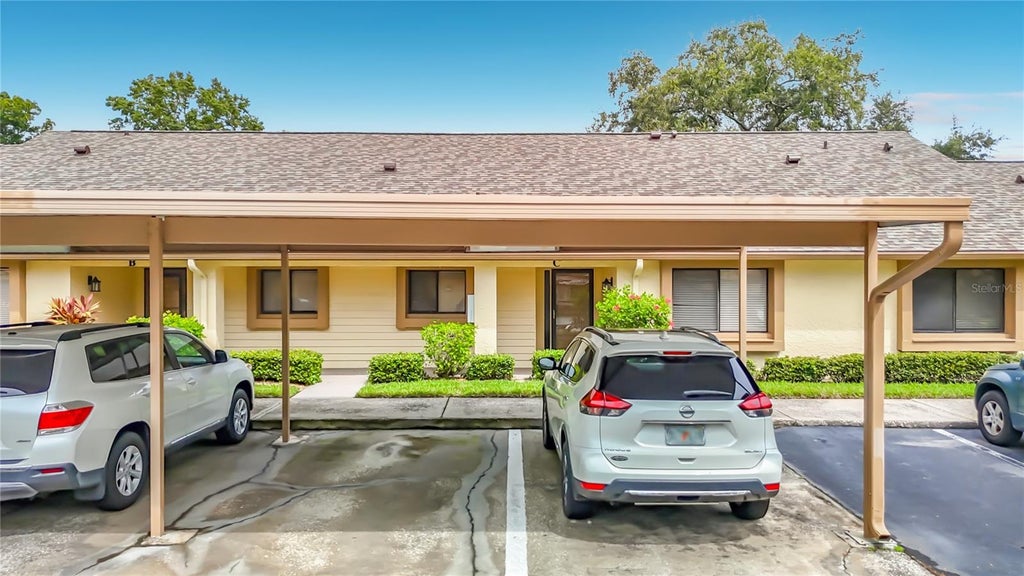 Photo of 2546 Oakleaf Lane #35C, Clearwater, FL 33763 (MLS # W7889795)