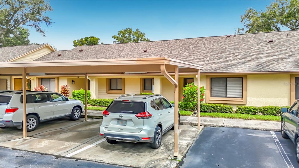 Photo of 2546 Oakleaf Lane #35C, Clearwater, FL 33763 (MLS # W7889795)