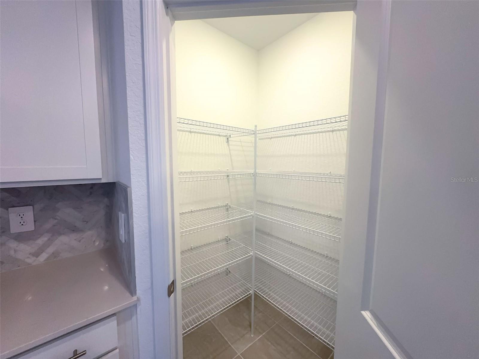 AURORA SUB - Residential Lease