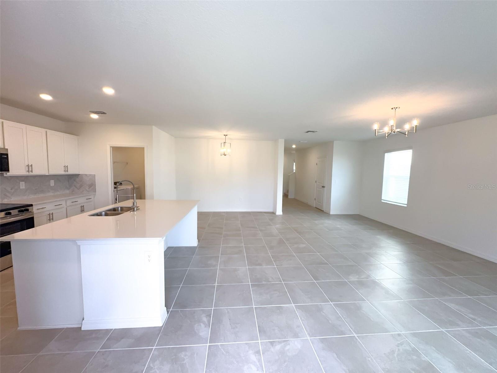 AURORA SUB - Residential Lease