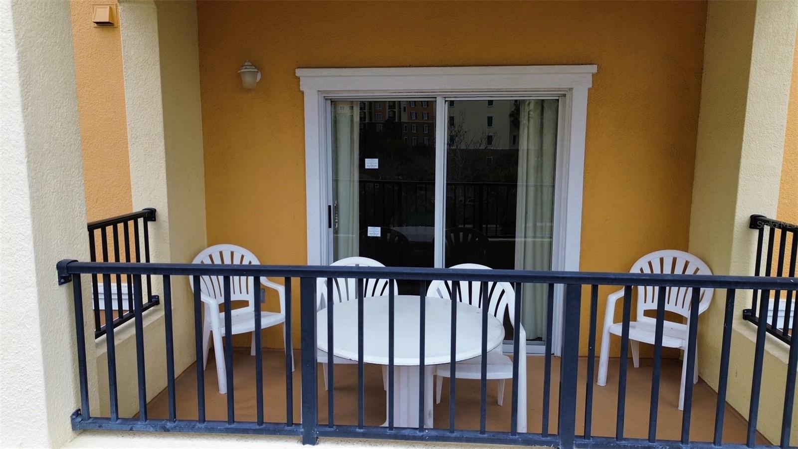 LAKE BUENA VISTA RESIDENCE VILLAGE I - Residential