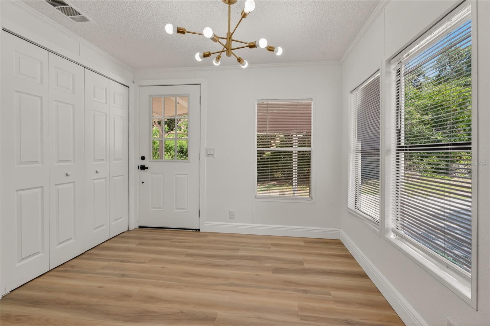 TANGLEWOOD - Residential