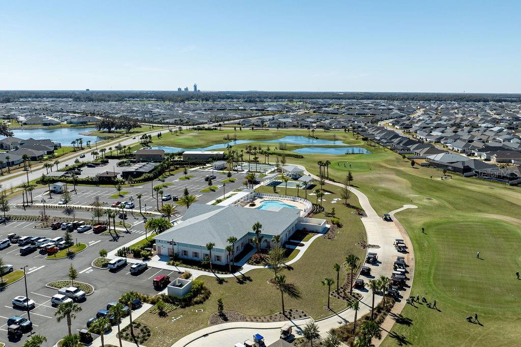 VILLAGES/SOUTHERN OAKS UN 151 - Residential