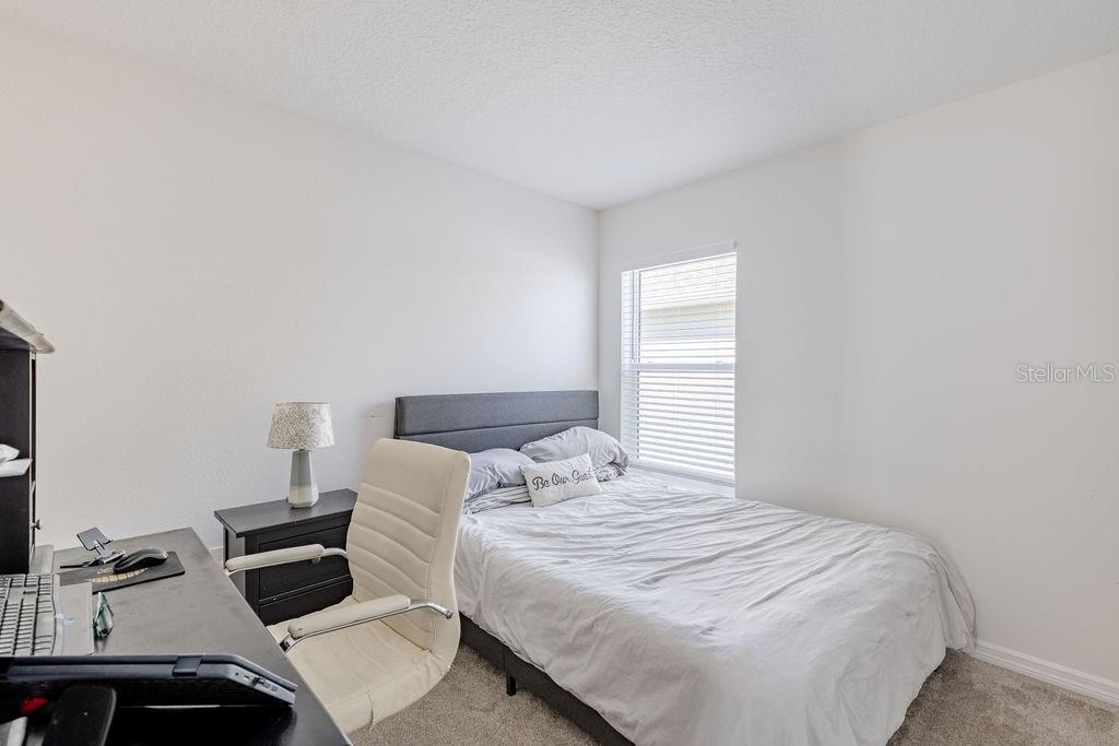 VILLAGES/SOUTHERN OAKS UN 151 - Residential