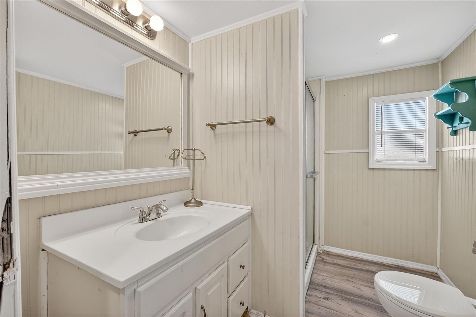 COMMONWEALTH MOBILE ESTATES - Residential