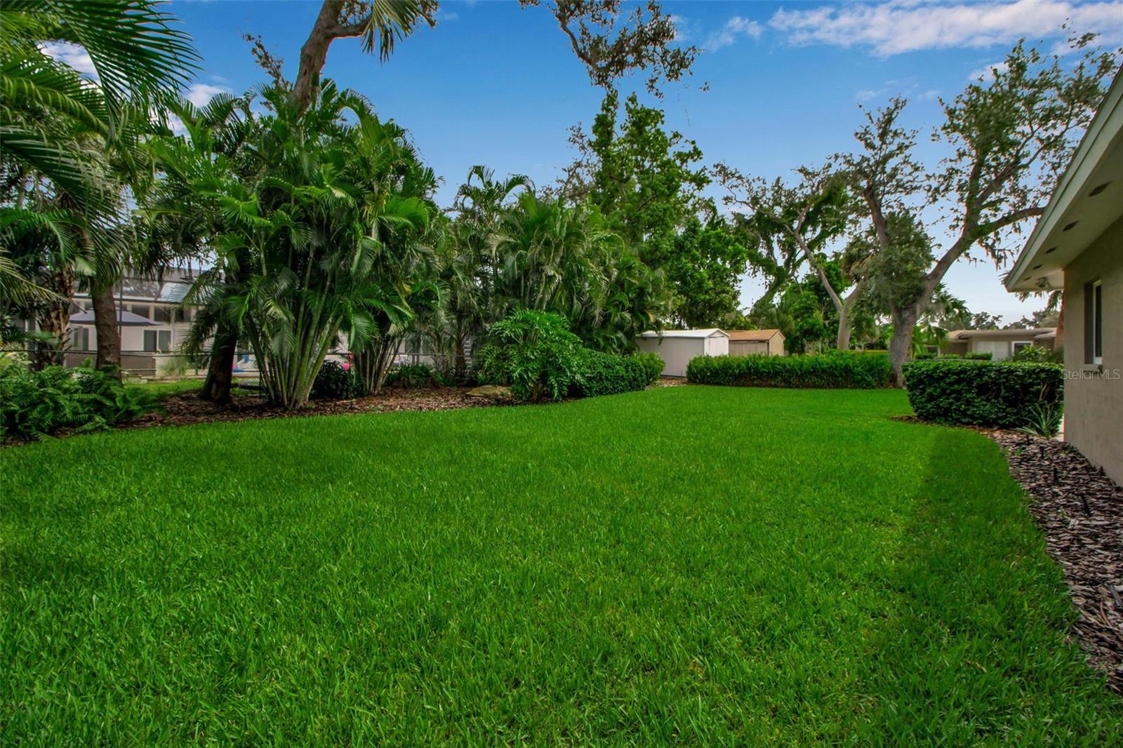 SOUTHPOINTE SHORES - Residential