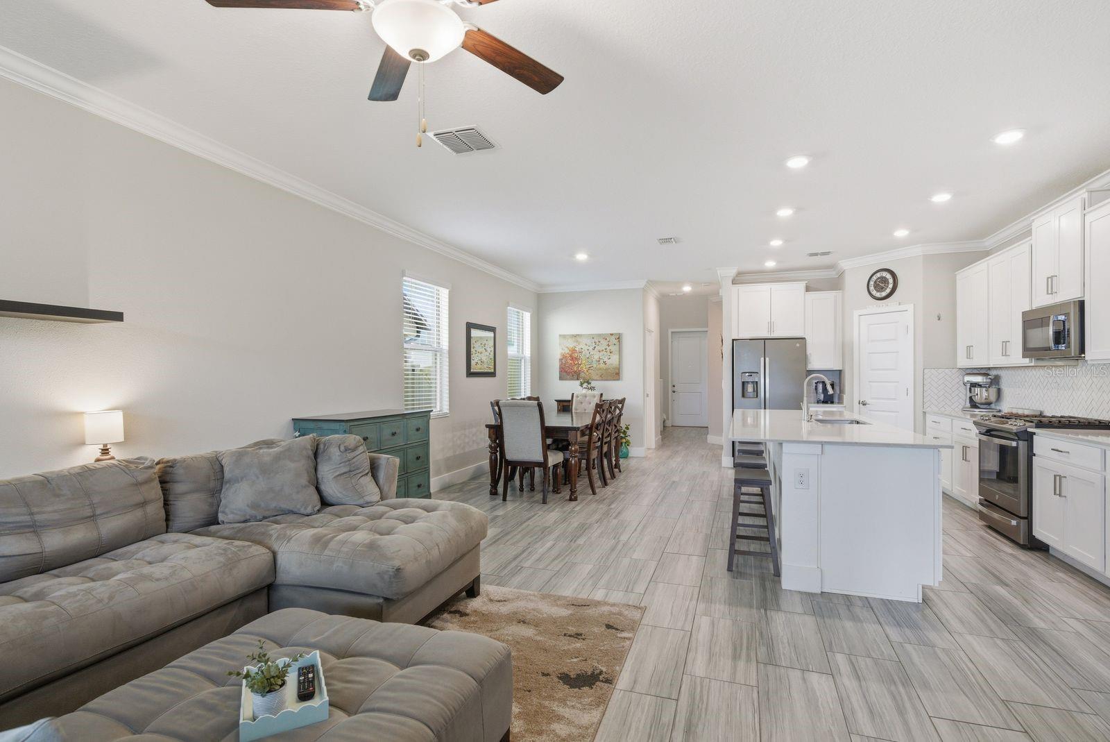 MITCHELL 54 WEST PH 2 - Residential