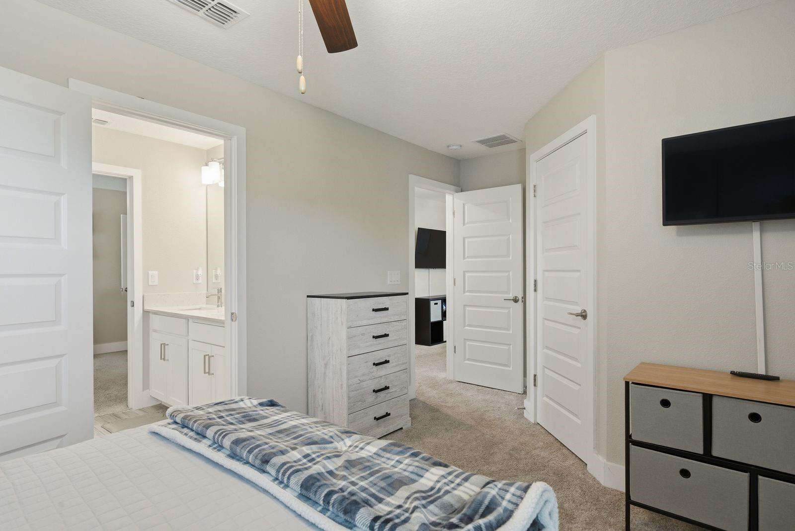MITCHELL 54 WEST PH 2 - Residential
