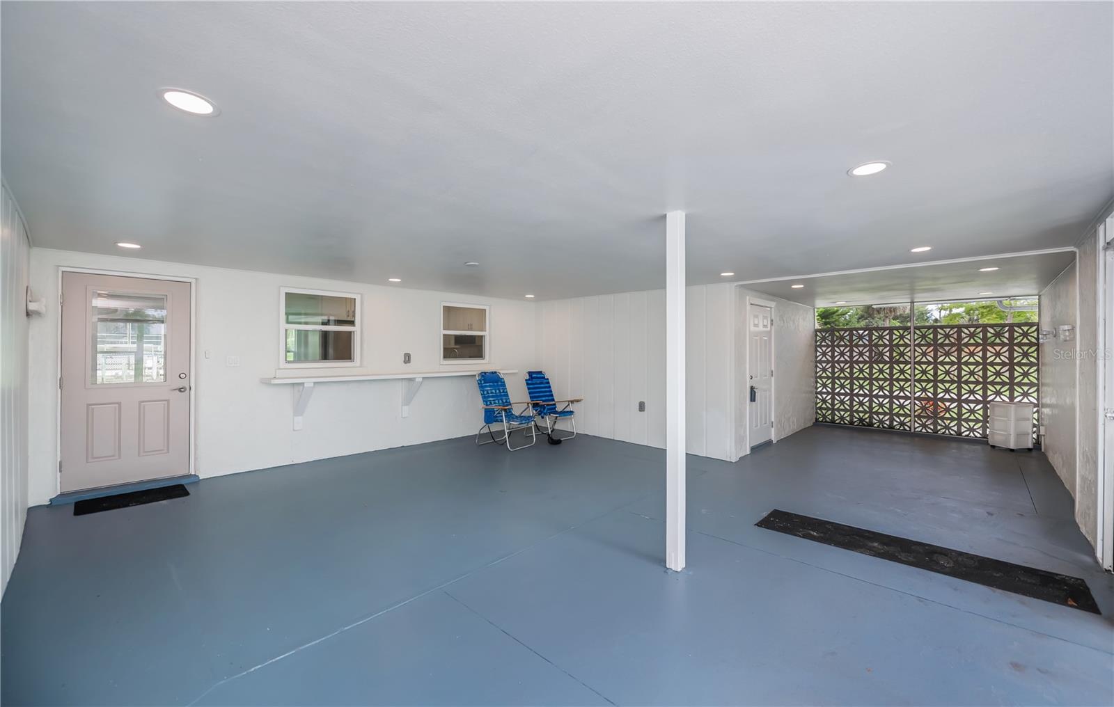 LEMON BAY PARK - Residential