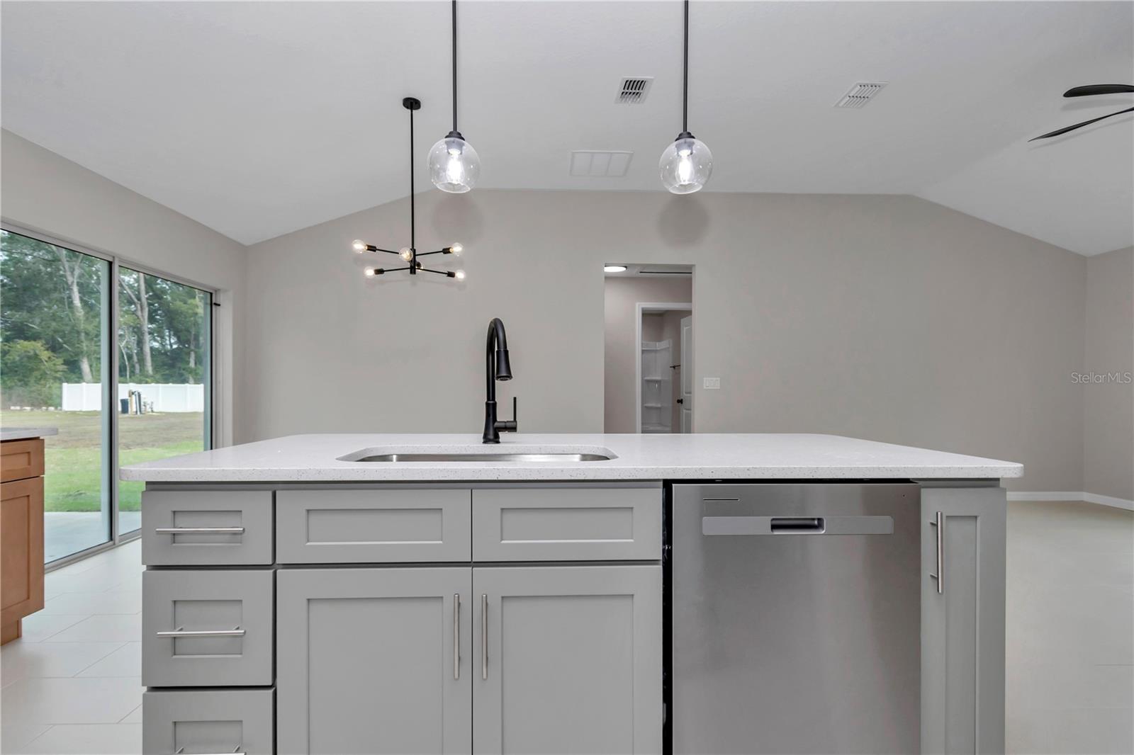 OCALA HIGHLANDS ESTATES - Residential