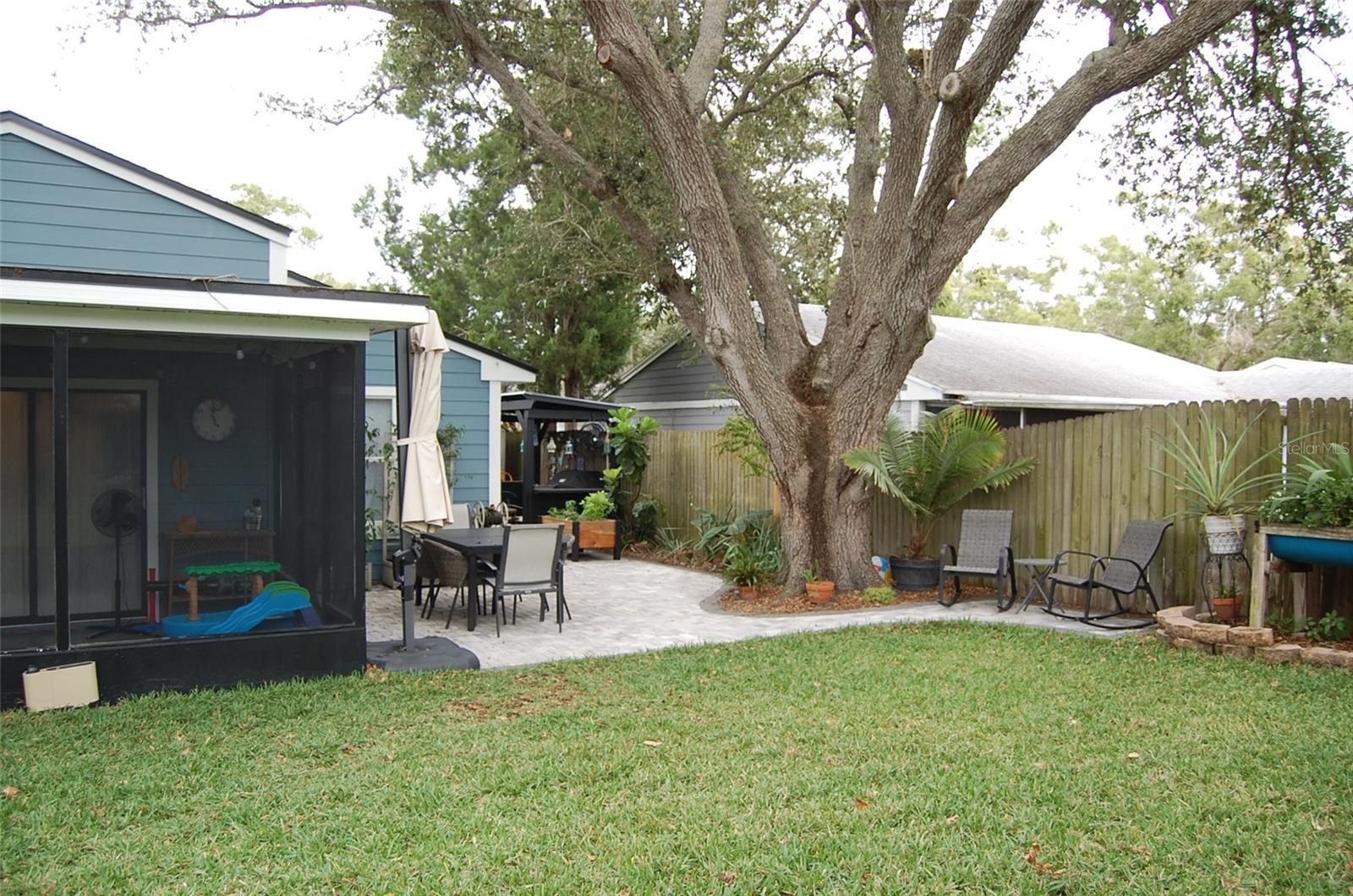 LAKE ST GEORGE UNIT VIII-A - Residential Lease