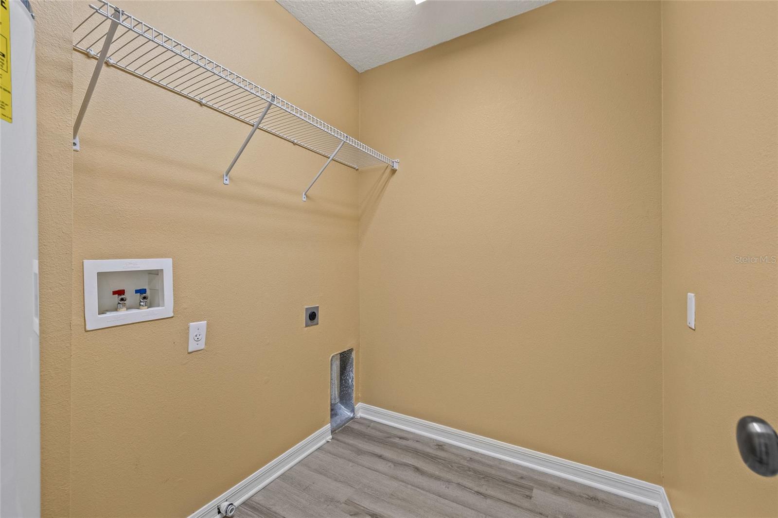 SHELDON CREEK - Residential